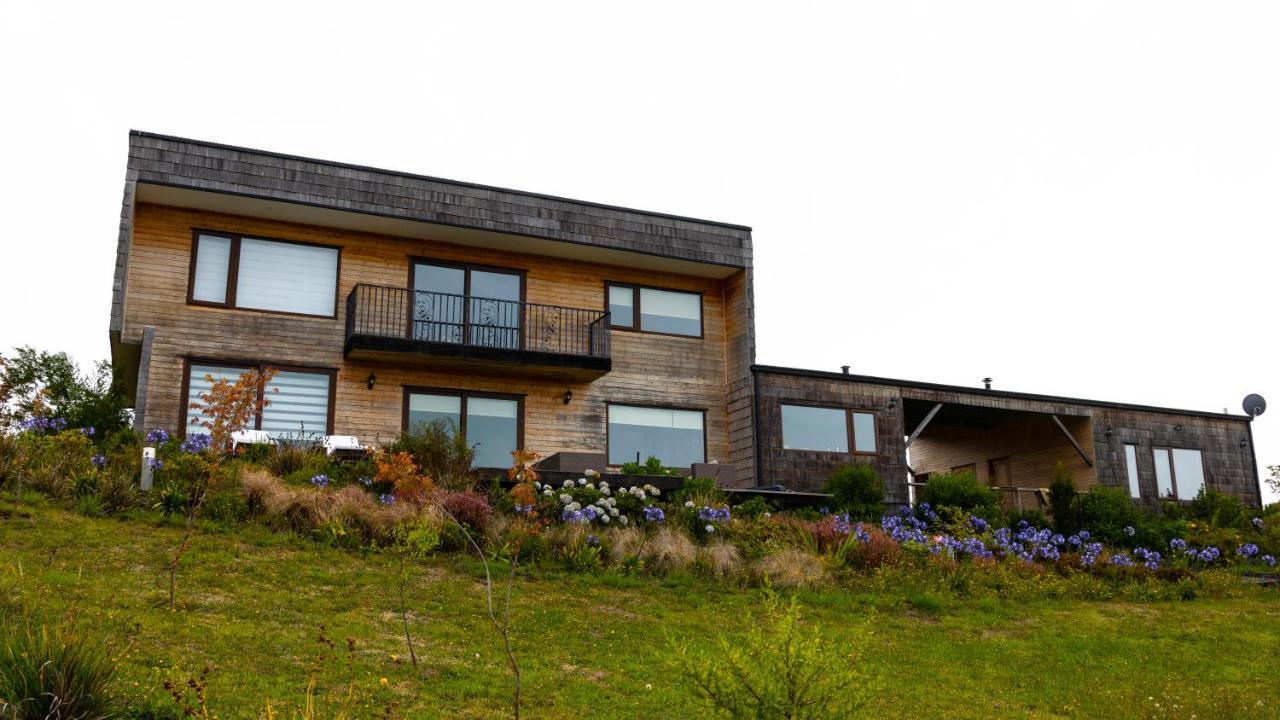 Cabanas Arrayanes De Huillinco En Chiloe Chonchi Luaran gambar